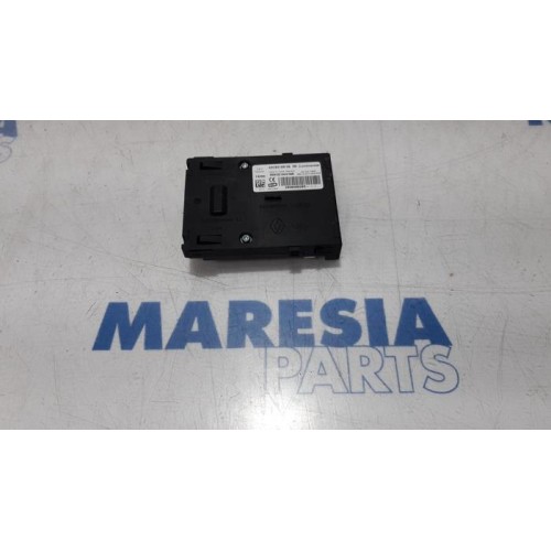 Renault - Megane - Card reader (lock)