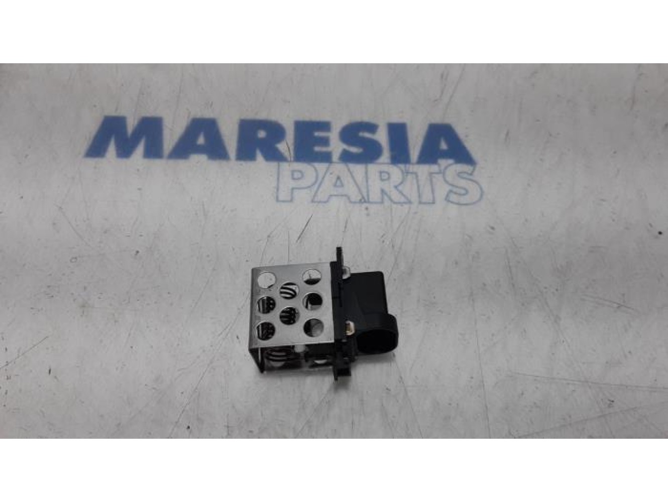 Renault - Megane - Cooling fan resistor