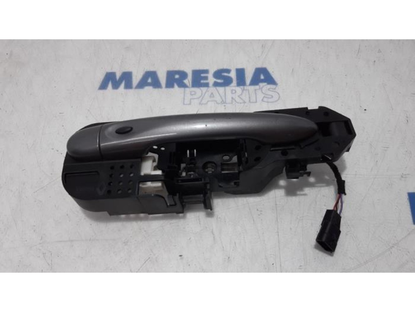 Renault - Megane - Front door handle 4-door, right