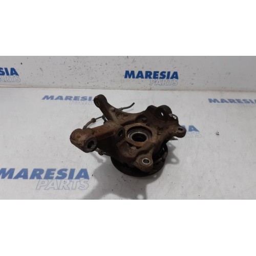 Opel - Vivaro - Knuckle, front right