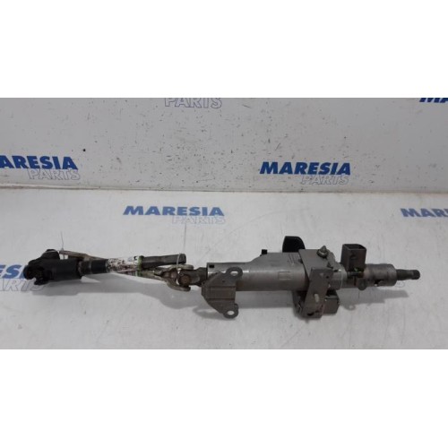 Opel - Vivaro - Steering column housing