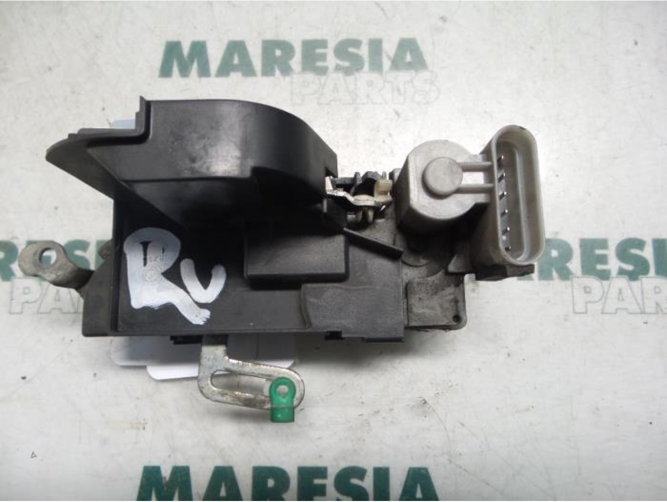 Fiat - Punto - Front door lock mechanism 4-door, right