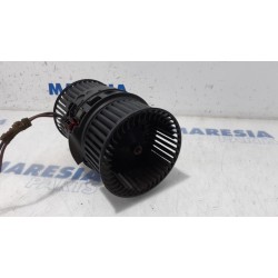 Opel - Vivaro - Heating and ventilation fan motor