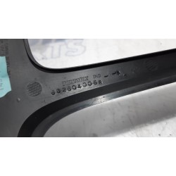 Opel - Vivaro - Radio omlijsting