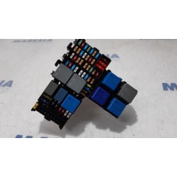 Opel - Vivaro - Fuse box