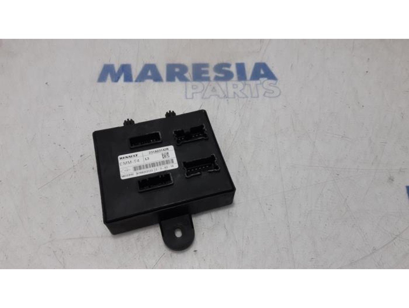 Opel - Vivaro - Central door locking module