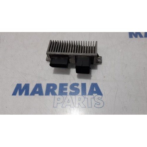 Opel - Vivaro - Glow plug relay