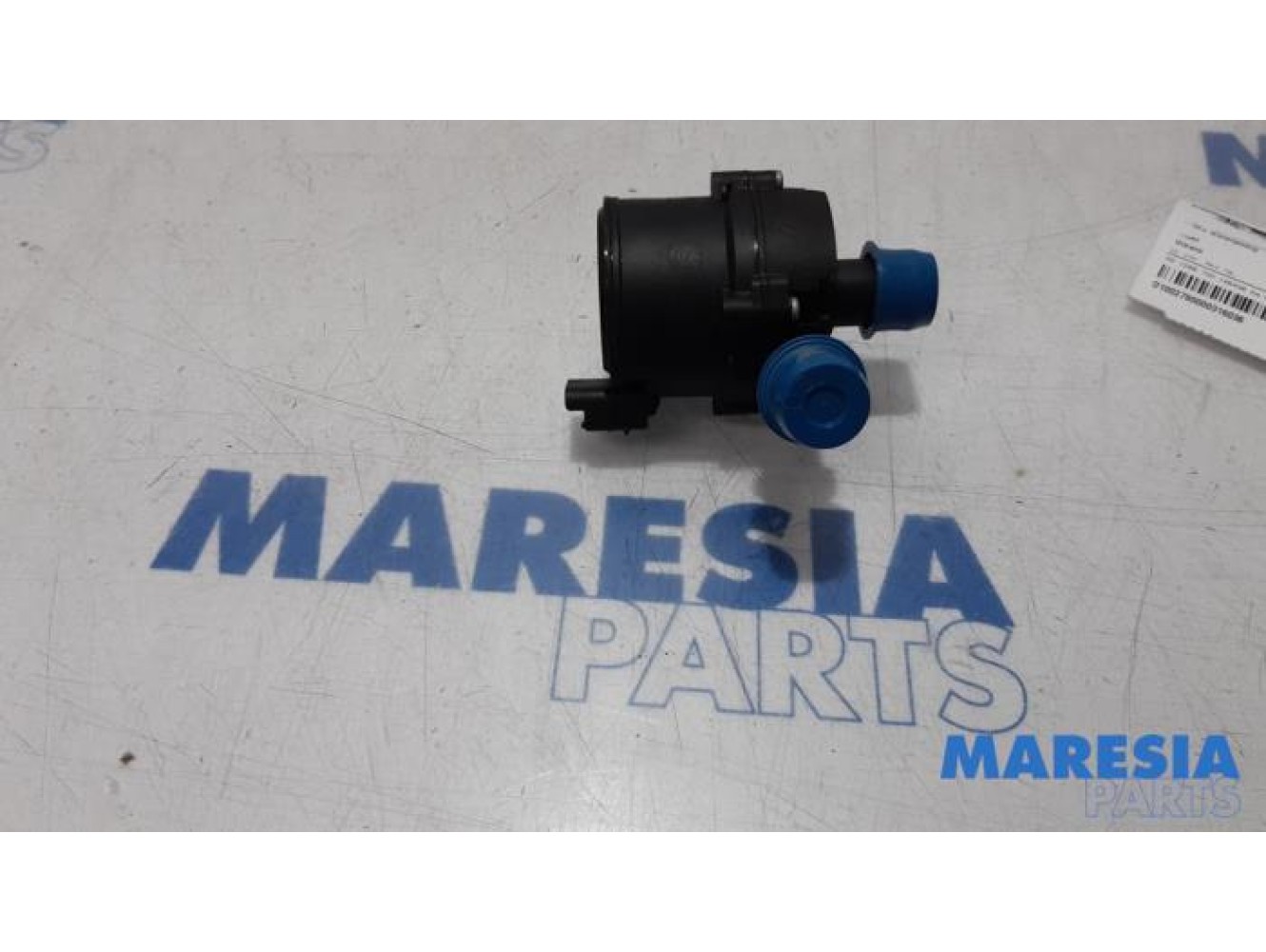 Opel - Vivaro - Additional water pump