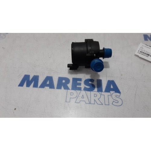 Opel - Vivaro - Additional water pump