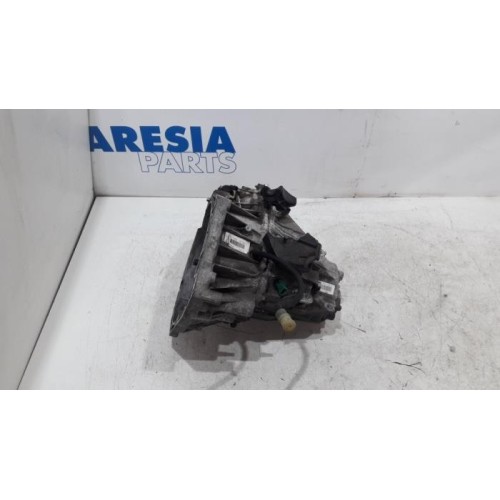 Renault - Grand Scenic - Gearbox