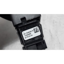 Opel - Vivaro - Switch
