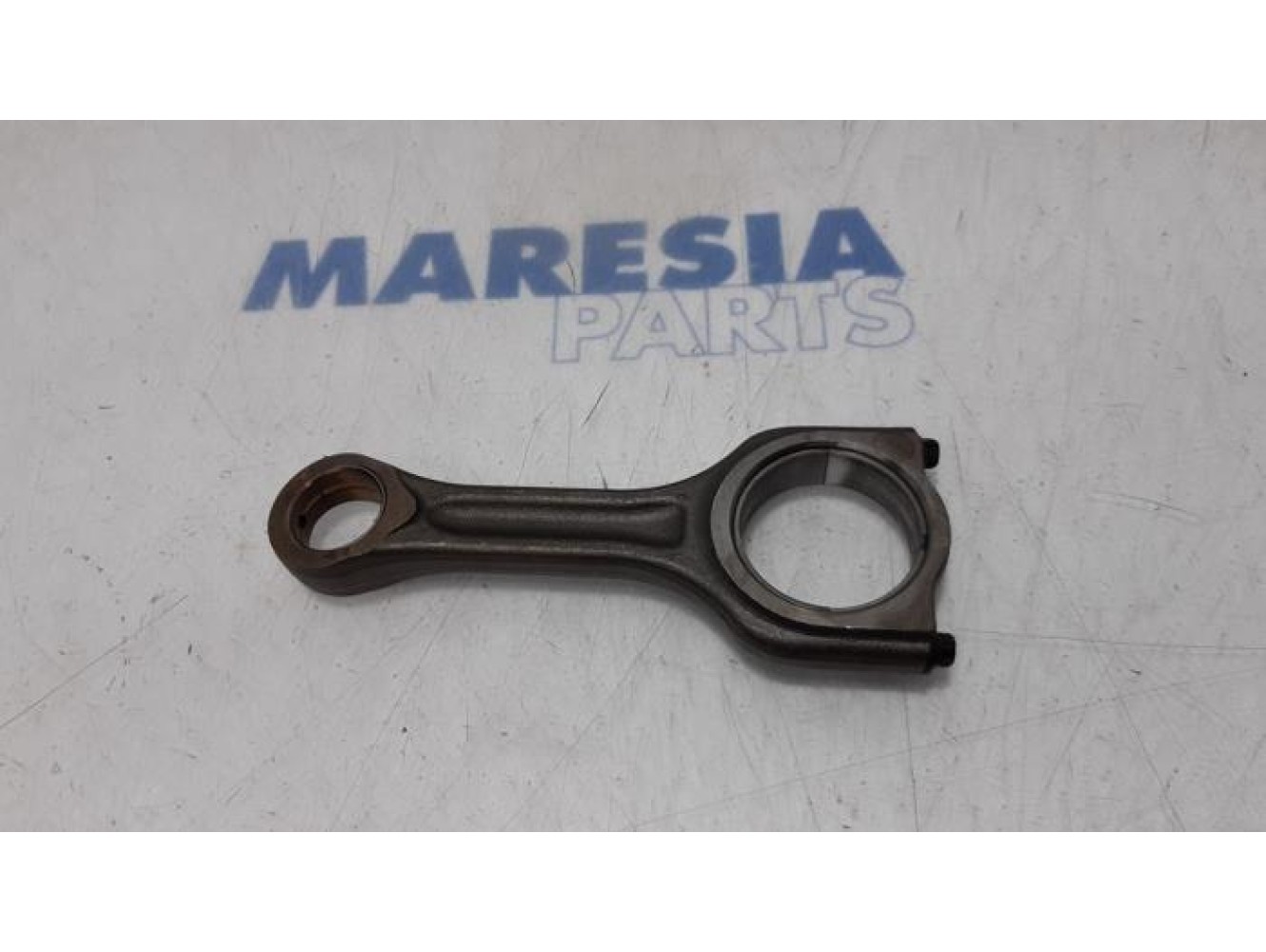 Citroen - Jumpy - Connecting rod