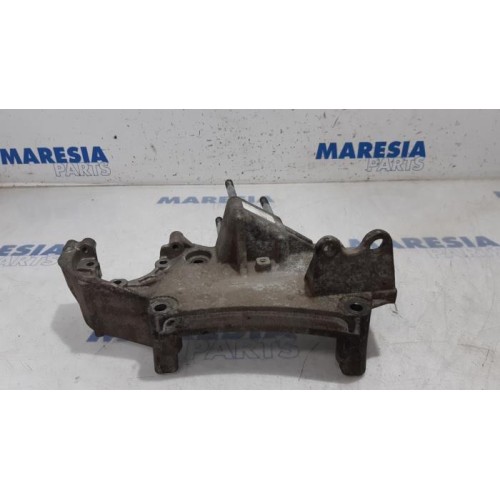 Fiat - Qubo - Engine mount