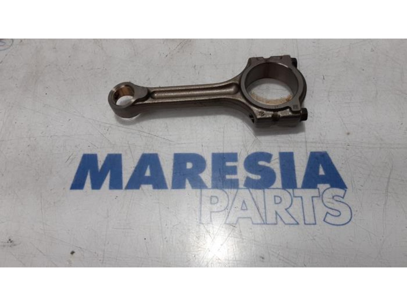 Renault - Clio - Connecting rod