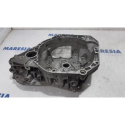 Renault - Clio - Gearbox casing