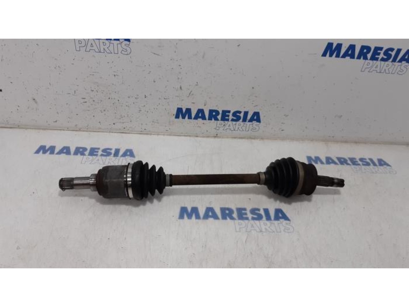 Fiat - Panda - Aandrijfas links-voor