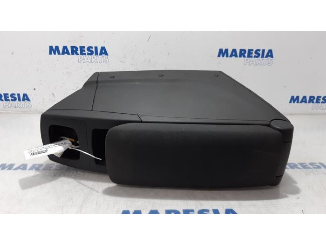 Renault - Grand Scenic - Middle console