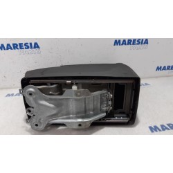Renault - Grand Scenic - Middle console