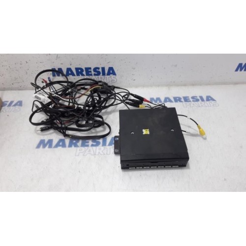 Peugeot - 5008 - DVD Speler