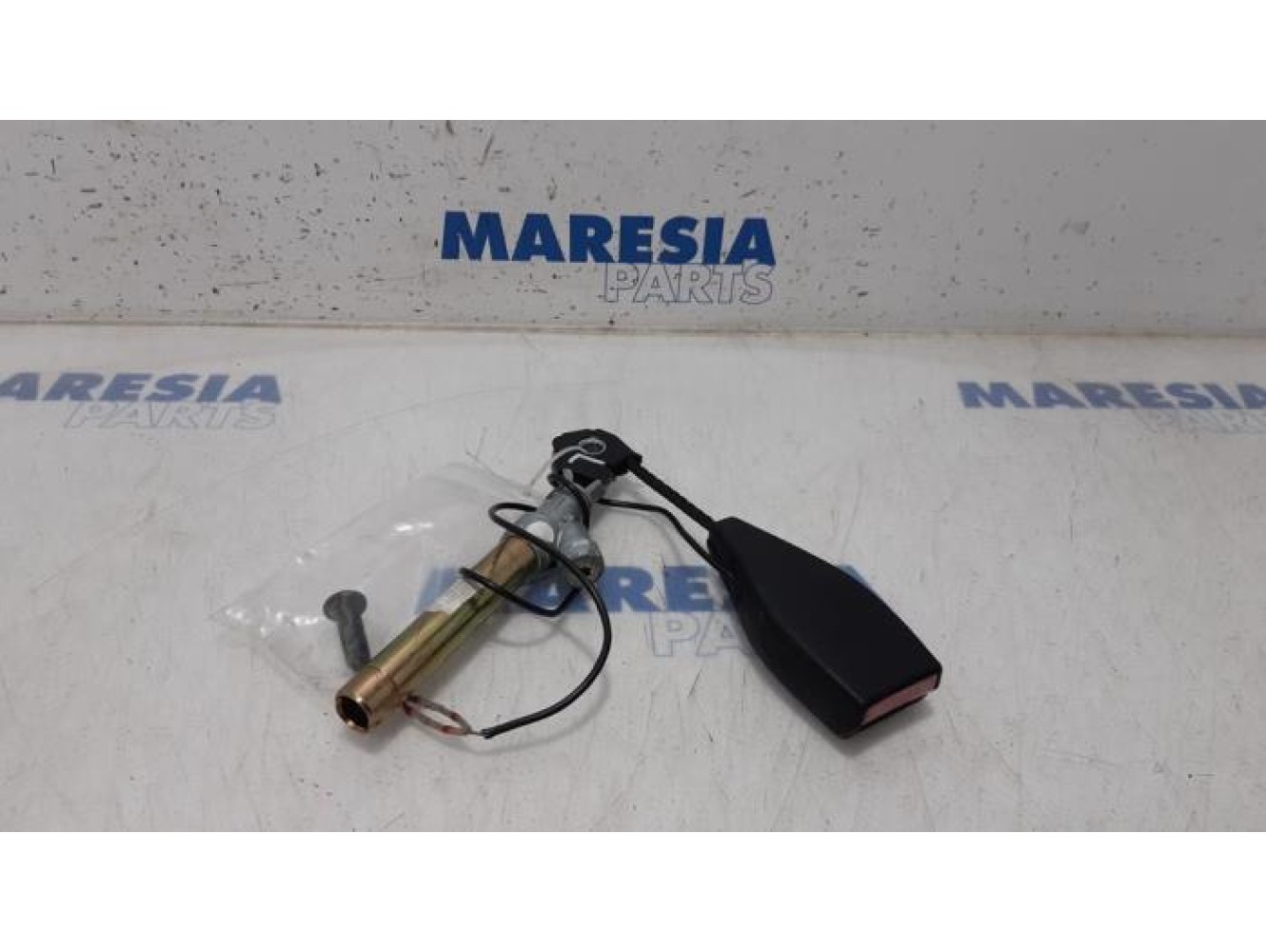 Renault - Twingo - Gordelspanner links
