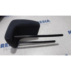 Renault - Grand Scenic - Headrest