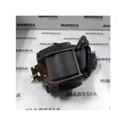 Renault - Megane Scenic - Sicherheitsgurt links hinten