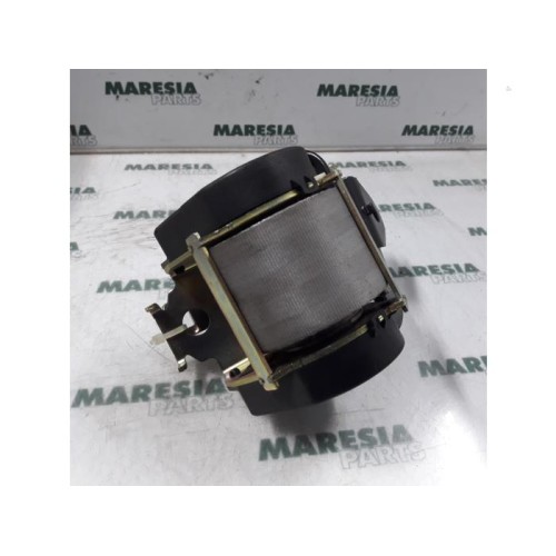 Renault - Megane Scenic - Sicherheitsgurt links hinten