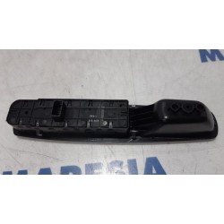 Renault - Grand Scenic - Multi-functional window switch