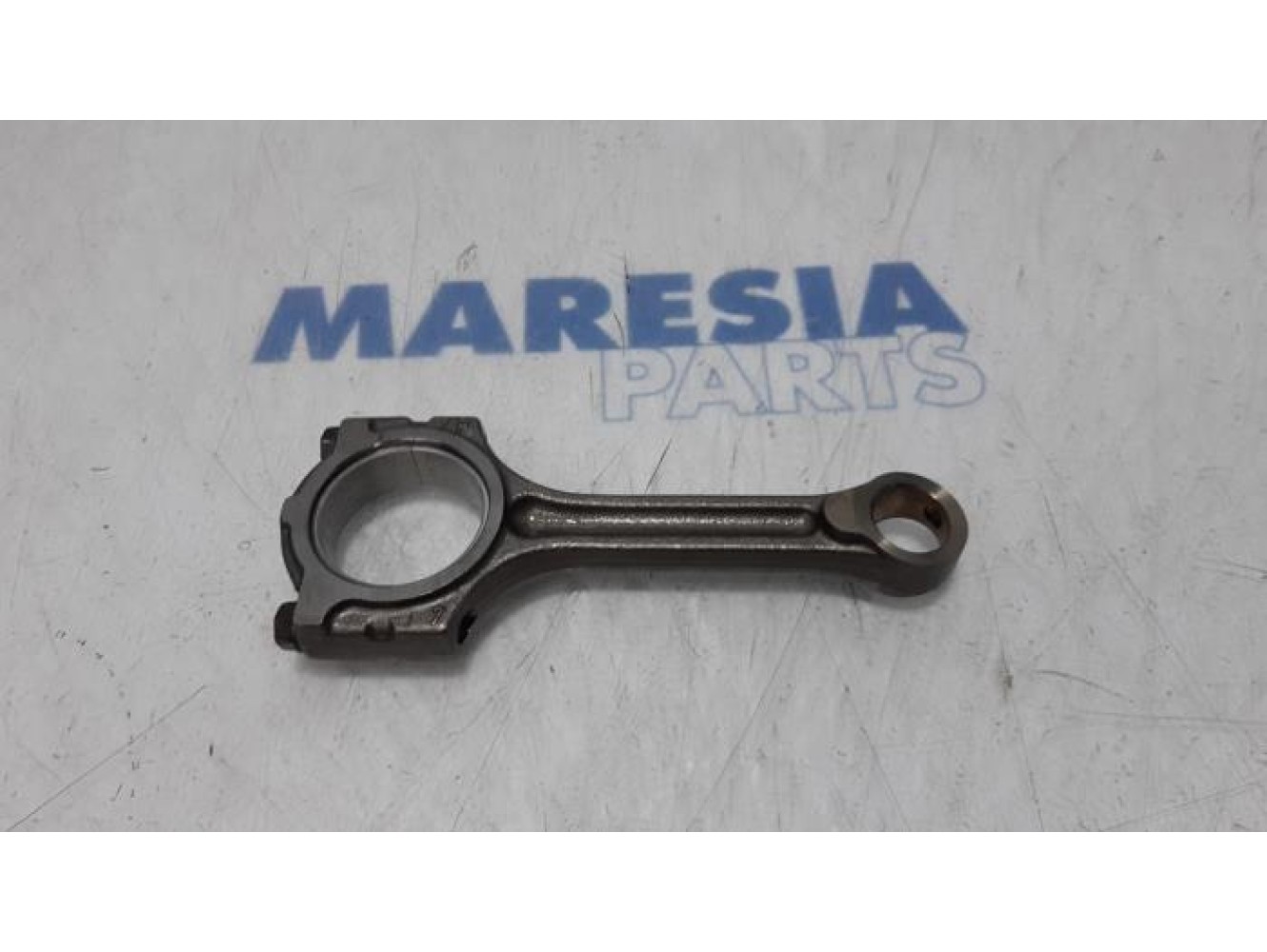 Renault - Clio - Connecting rod