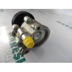 Renault - Megane - Power steering pump