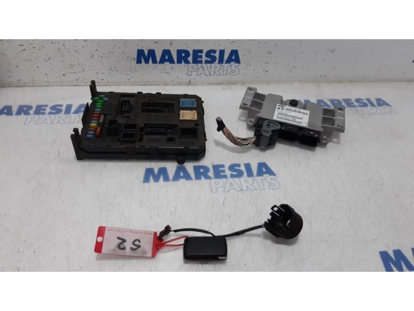 Citroen - C4 Grand Picasso - Engine management computer