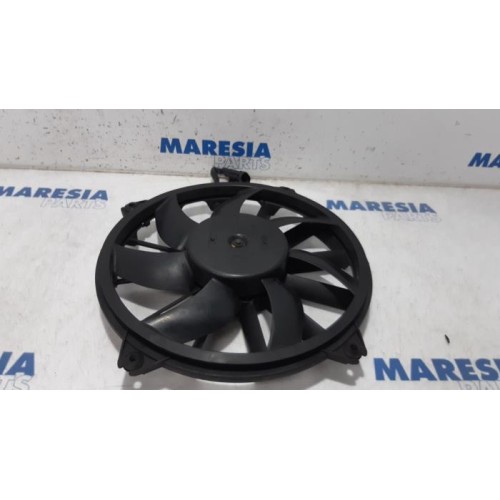 Peugeot - 308 - Fan motor