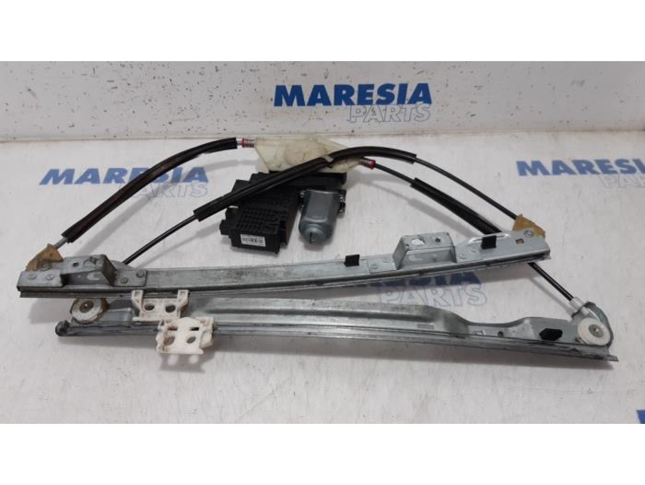 Citroen - C4 Grand Picasso - Window mechanism 4-door, front left