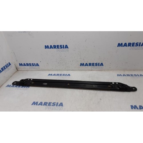 Citroen - C4 Grand Picasso - Radiator bar