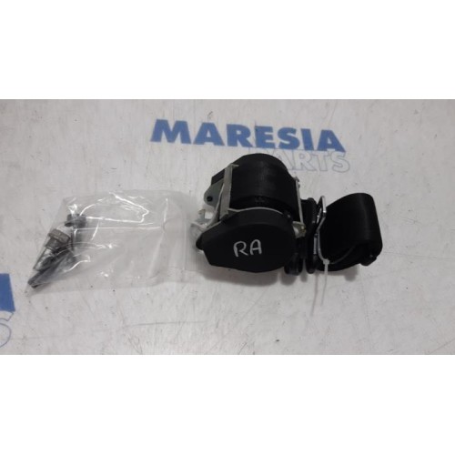Peugeot - 308 - Rear seatbelt, right