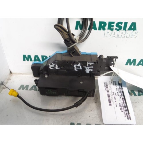 Peugeot - 207 - Rear door mechanism 4-door, right