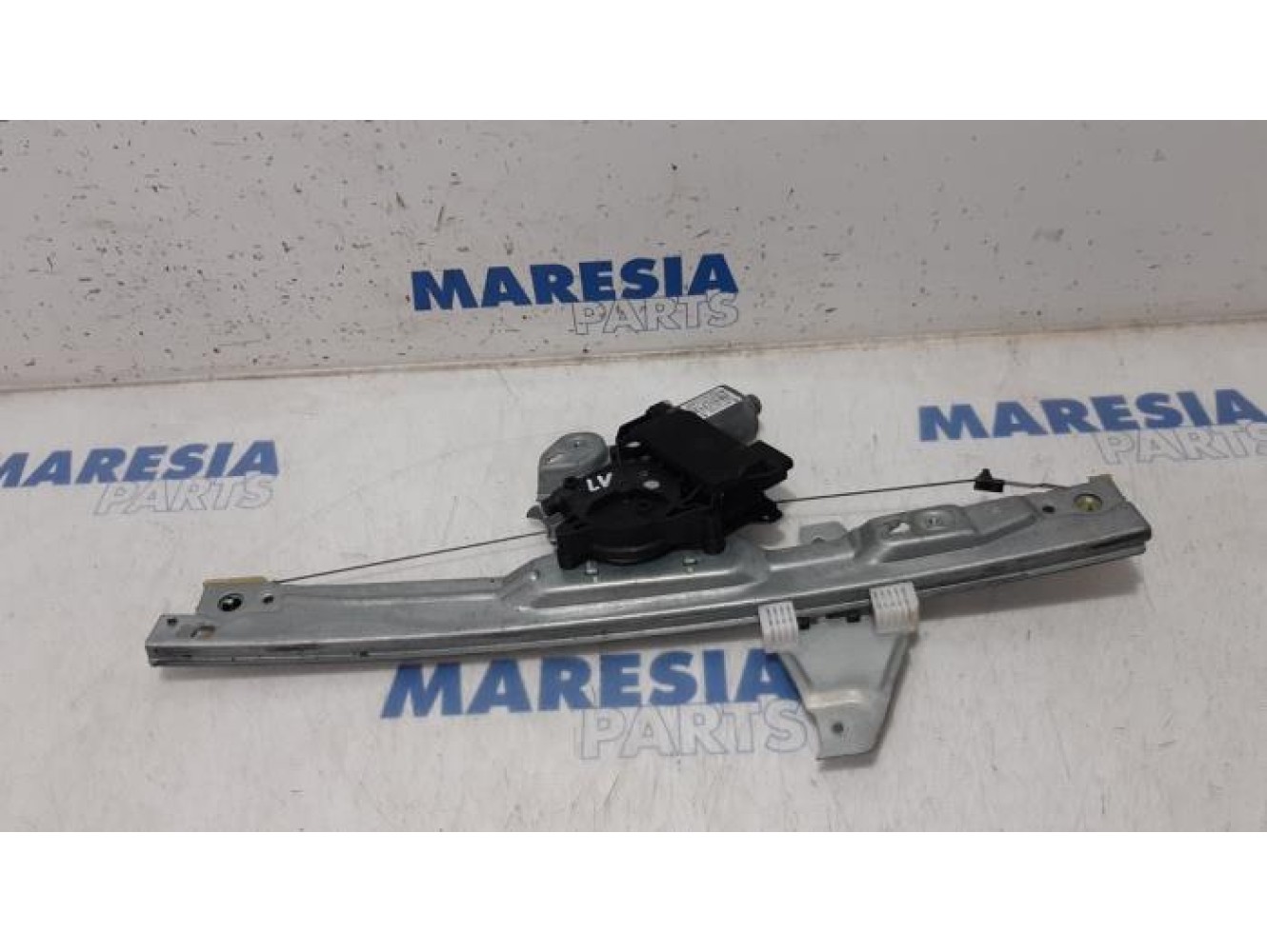 Peugeot - 308 - Window mechanism 4-door, front left