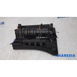 Peugeot - 308 - Airbag knie links