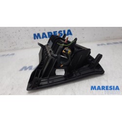 Peugeot - 308 - Airbag knie links