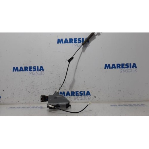 Peugeot - 308 - Rear door lock mechanism 4-door, left