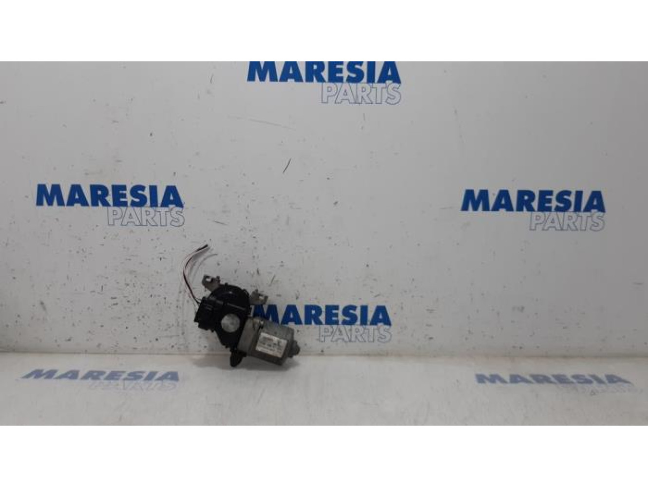 Fiat - 500 - Front wiper motor