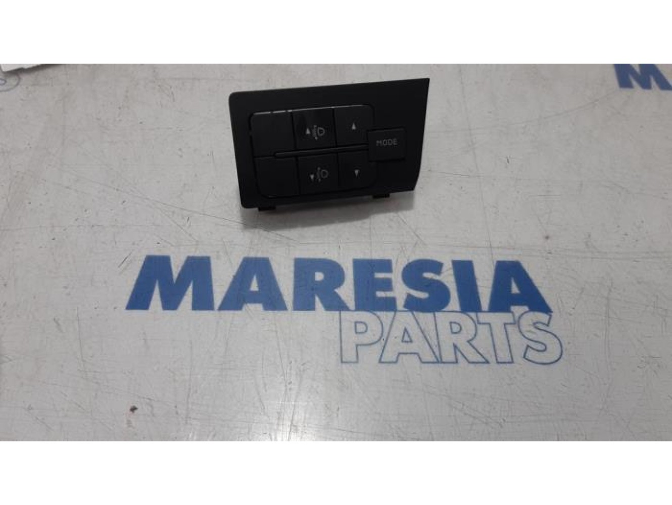 Peugeot - Boxer - AIH headlight switch
