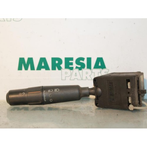 Peugeot - 106 - Indicator switch