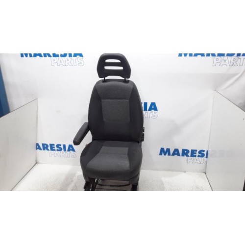 Peugeot - Boxer - Stoel links