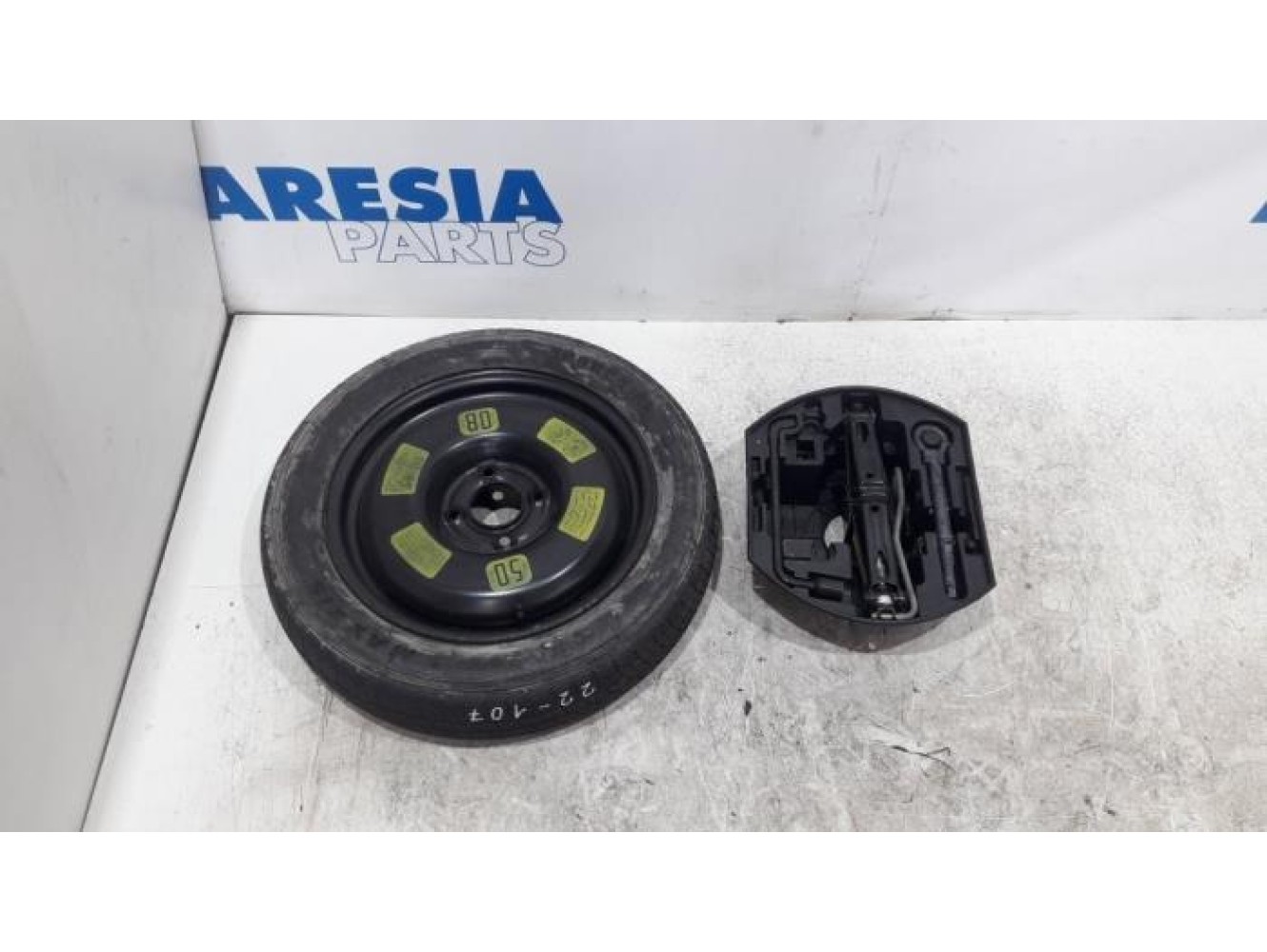 Citroen - DS3 - Krikset + reservewiel