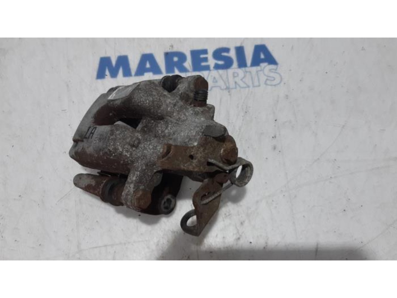 Peugeot - 308 - Bremszange links hinten