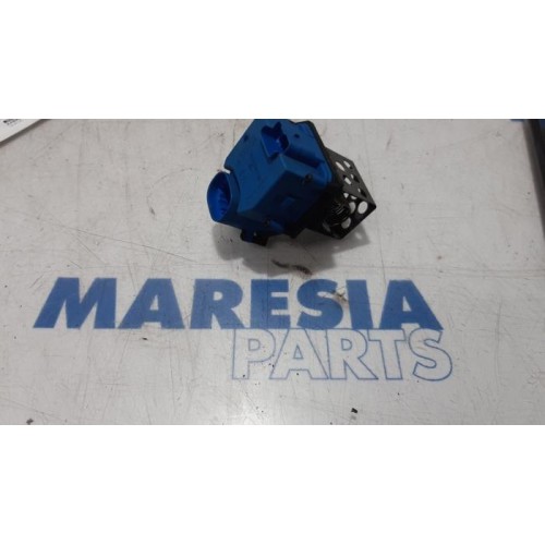Peugeot - 308 - Cooling fan resistor