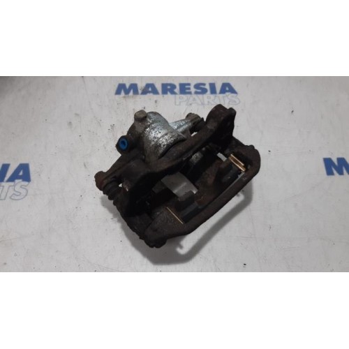 Peugeot - Boxer - Remklauw (Tang) links-achter