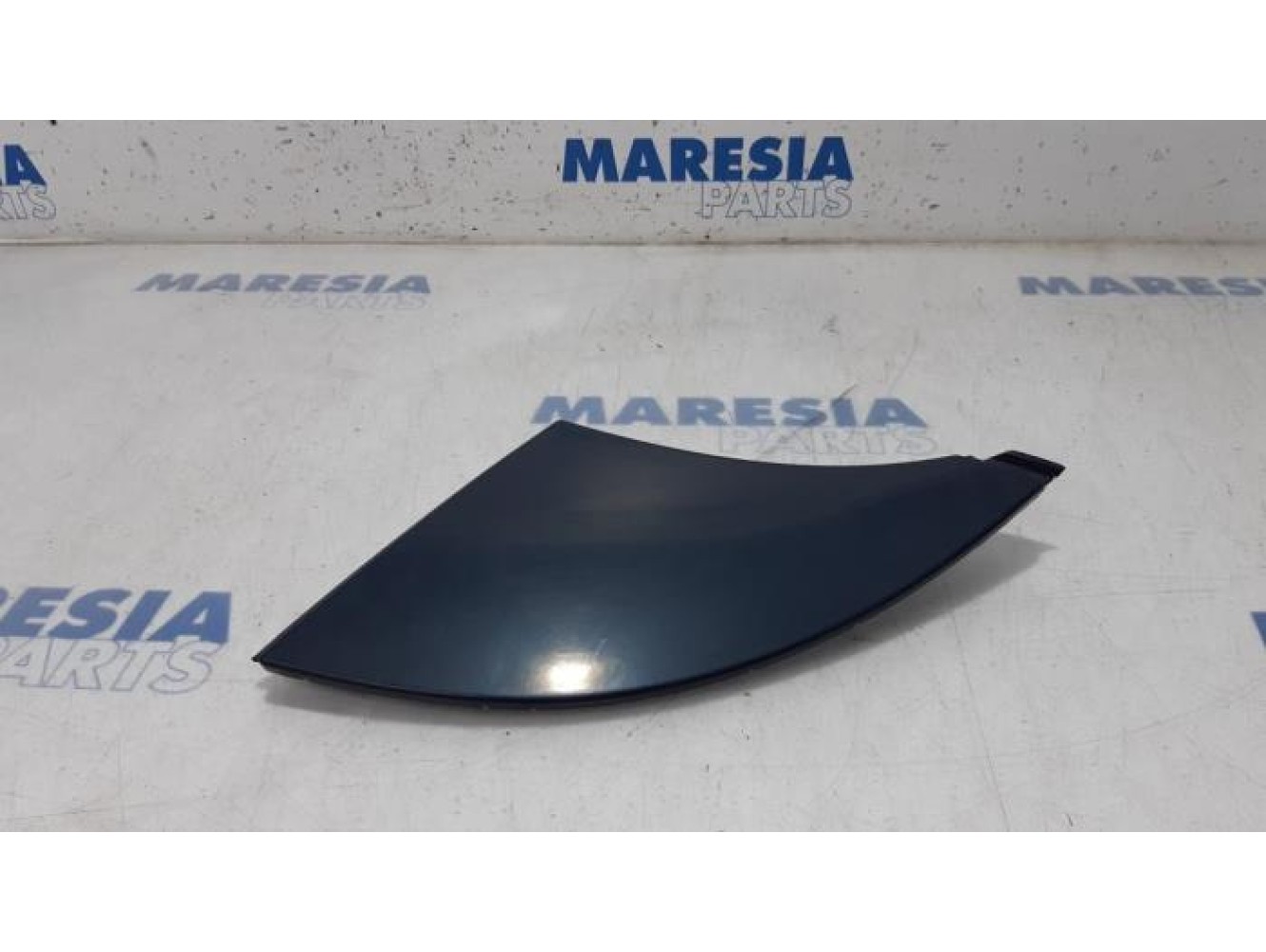 Peugeot - Boxer - Cowl top grille