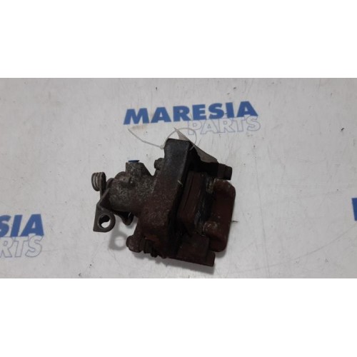 Peugeot - 308 - Rear brake calliper, left